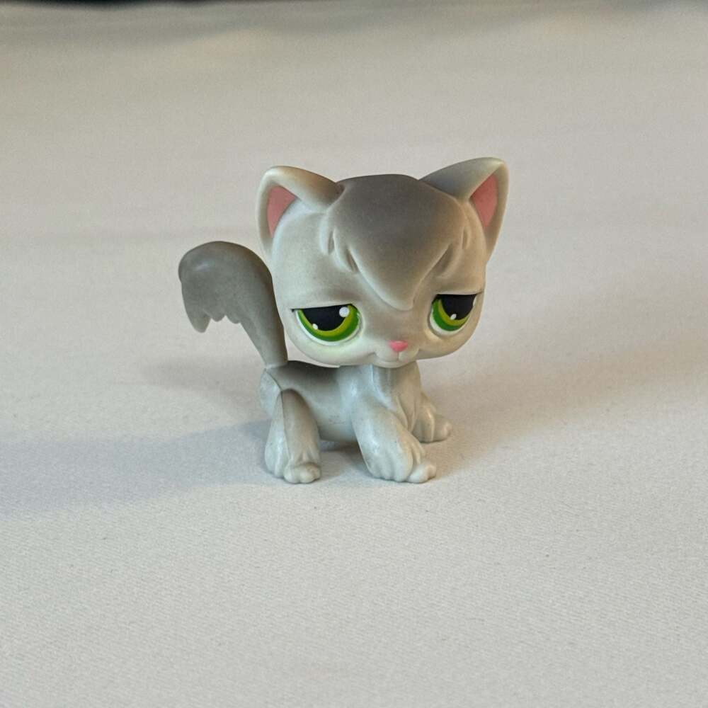 Littlest Pet Shop LPS #339 Grey Persian Cat Figure